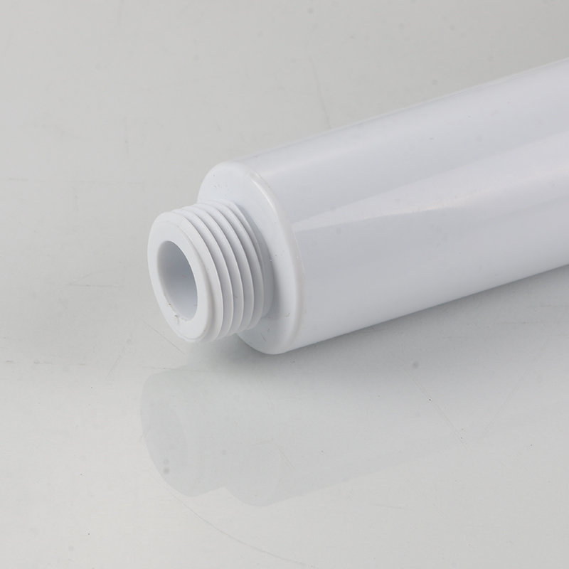 Flow weißer Duschkopf